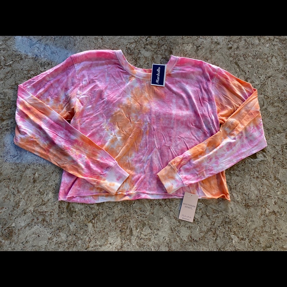 tie-dyed long sleeve